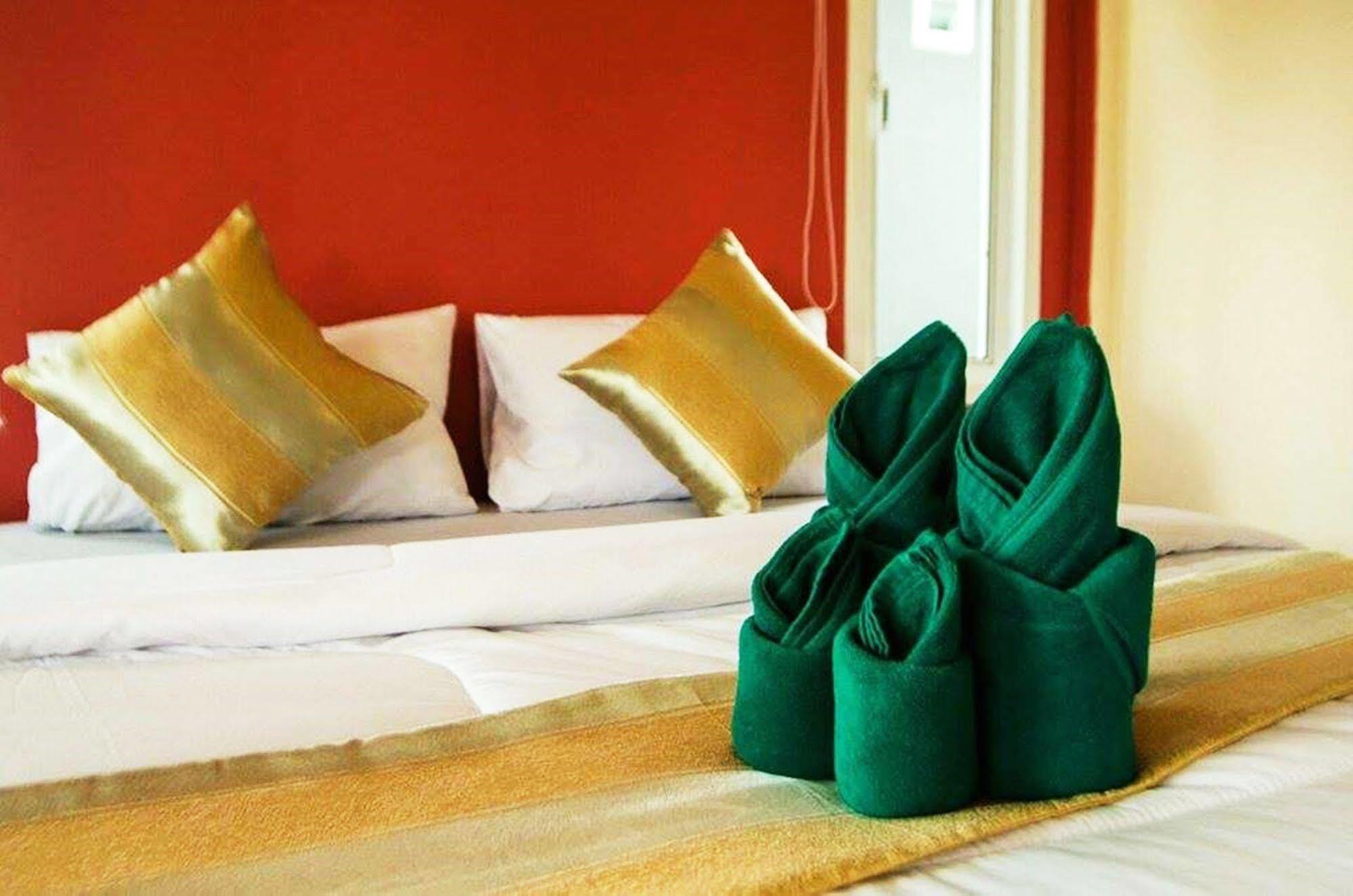Popular Lanta Resort Ko Lanta Esterno foto